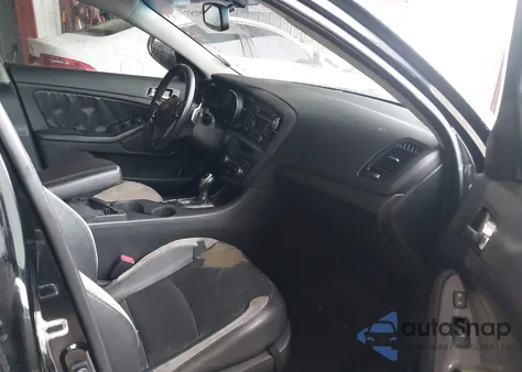 2012 Kia Optima Sx z USA, uszkodzony, nr VIN 5XXGR4A63CG071274